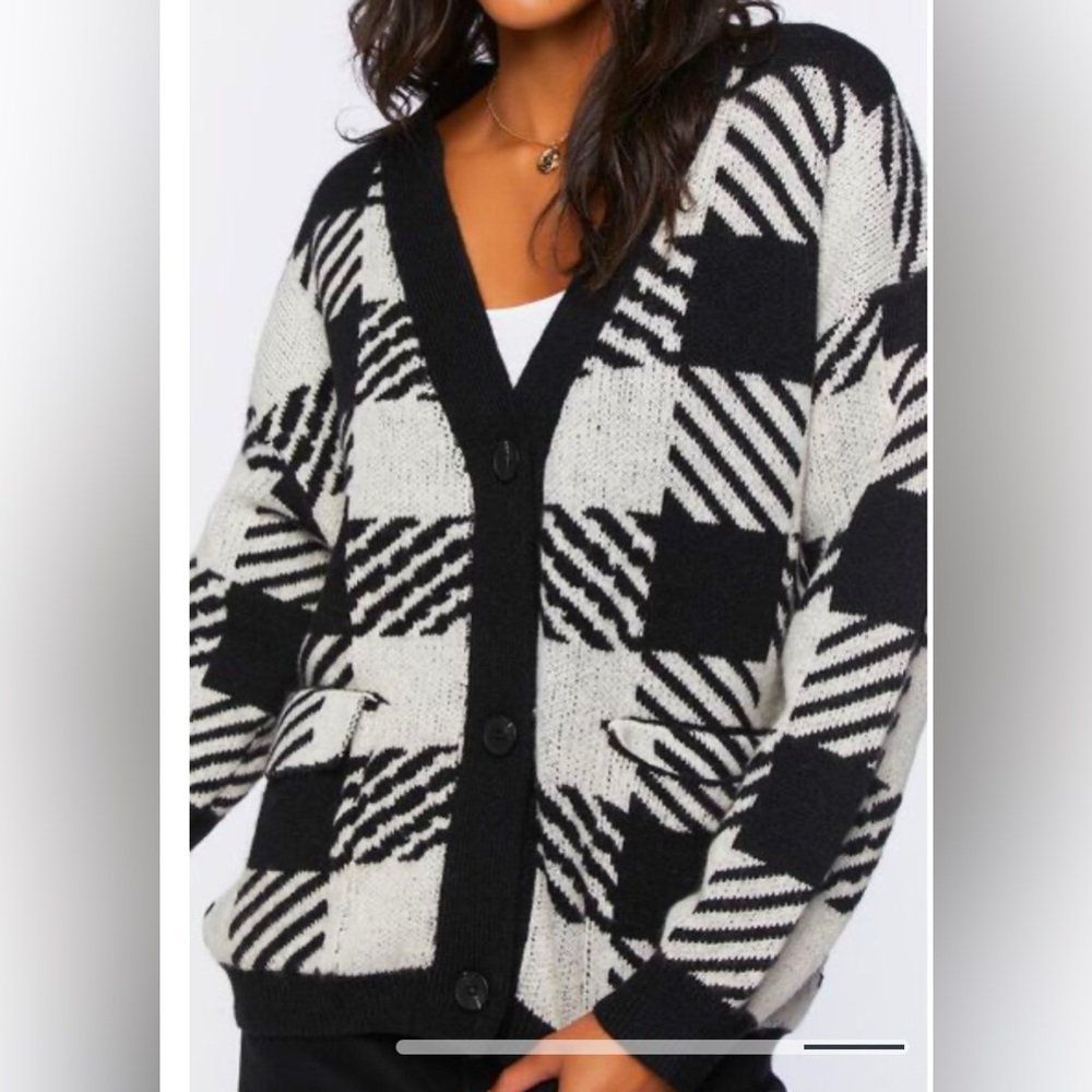 Checkered cardigan